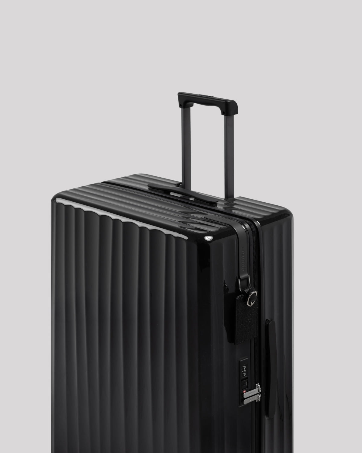 Bold Check-in Bag (L) V2