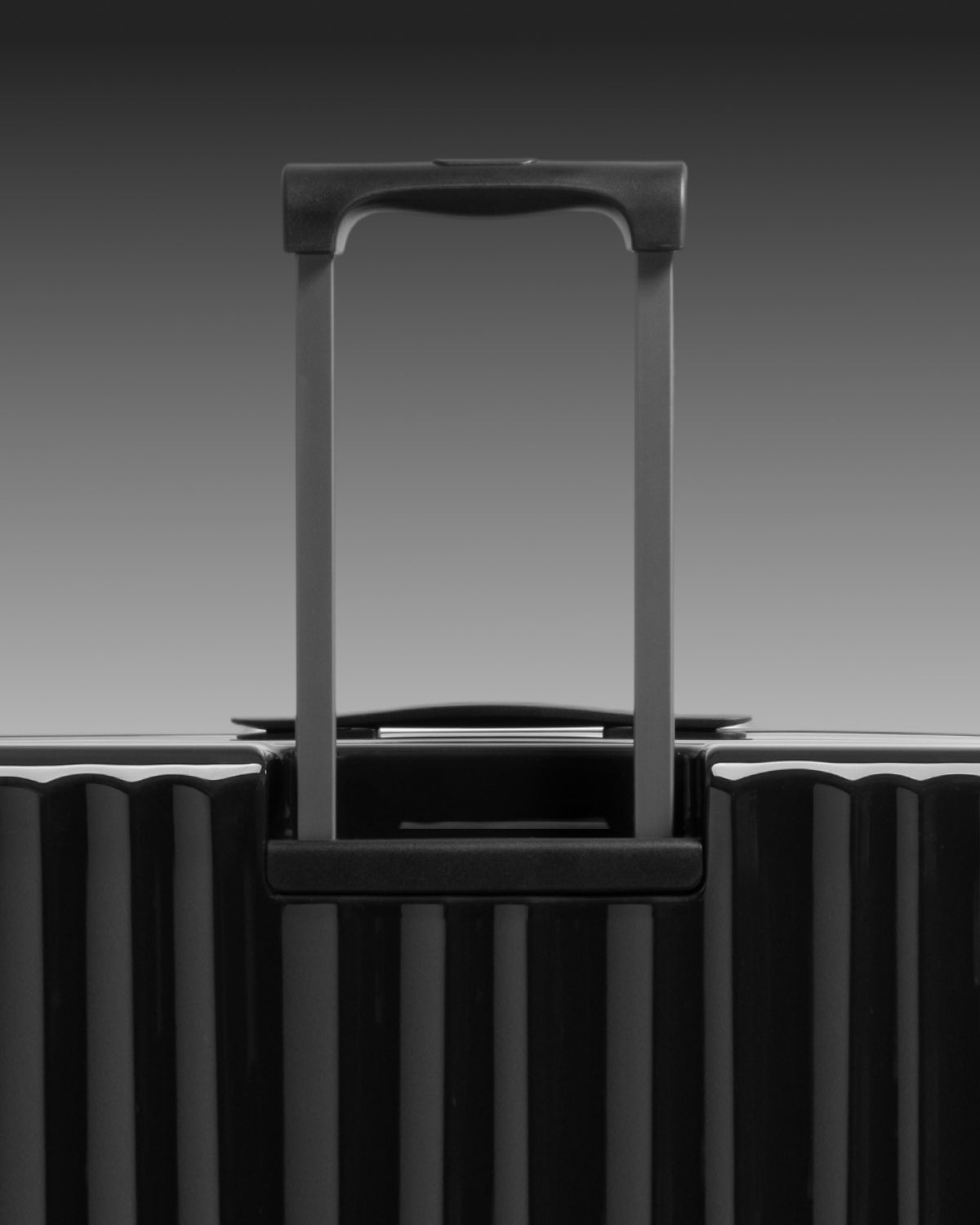 Adjustable handle